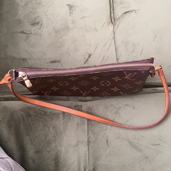 Louis Vuitton pochette accessoires NM - Picture 7 of 13
